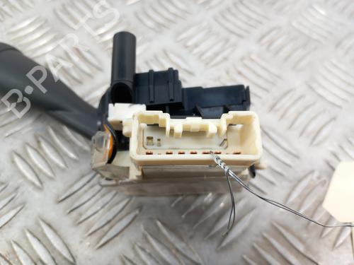 switch-suzuki-swift-iii-mz-ez-2005-29749555 main image