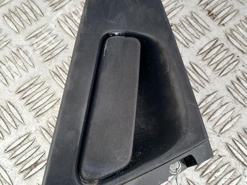 Used Rear left exterior door handle Rear left exterior door handle 37528048 37528048
