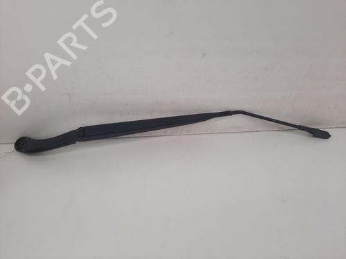 Used Front windshield wiper arm RENAULT SCÉNIC I MPV (JA0/1_, FA0_) 1.9 dCi (JA05, JA1F) (102 hp) 28788760