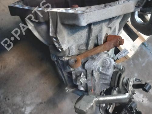 Used Gearbox Gearbox TOYOTA YARIS (_P13_) 1.0 (KSP130_, KSP130) (69 hp) 39582041 39582041
