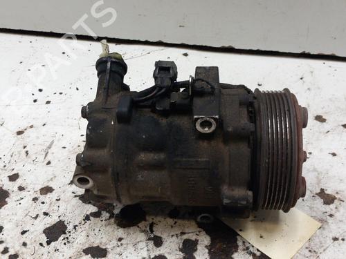 Used AC compressor AC compressor FIAT GRANDE PUNTO (199_) 1.3 D Multijet (75 hp) 28778672 28778672