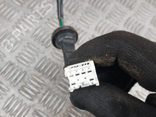 left-taillight-nissan-leaf-ze0-2010-2011-2012-2013-2014-2015-2016-2017-33888025 main image