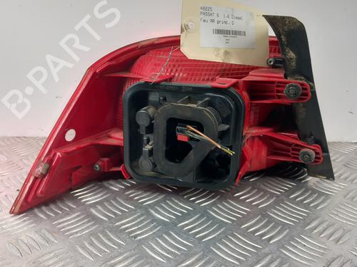 Piloto trasero derecho Piloto trasero derecho VW PASSAT B7 (362) 1.6 TDI (105 hp) 34476927 34476927