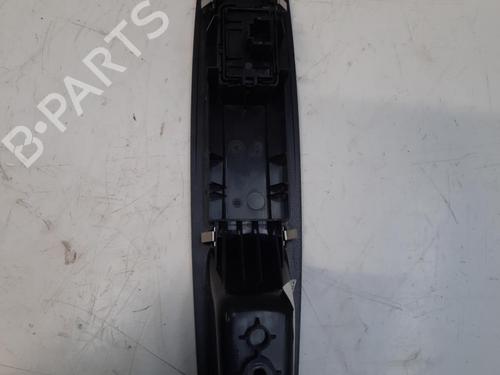 Used Right front window switch RENAULT GRAND SCÉNIC III (JZ0/1_) 1.9 dCi (JZ0J, JZ0N, JZ1K, JZ1S) (131 hp) 28753300