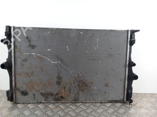Used Water radiator MERCEDES-BENZ A-CLASS (W177) A 220 d (177.014) (190 hp) 28737016