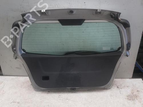 Used Tailgate TOYOTA YARIS (_P9_) 1.4 D-4D (NLP90_, NLP90R) (90 hp) 28769123