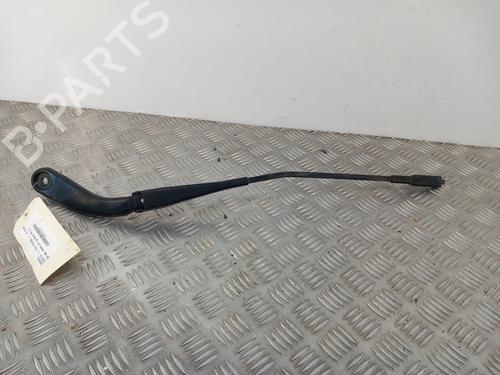 Used Front windshield wiper arm BMW 1 (F20) 116 d (116 hp) 28742843