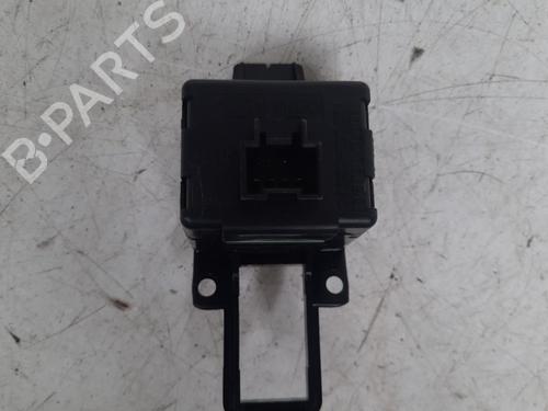Used Display monitor HYUNDAI GETZ (TB) 1.5 CRDi (88 hp) 28774146