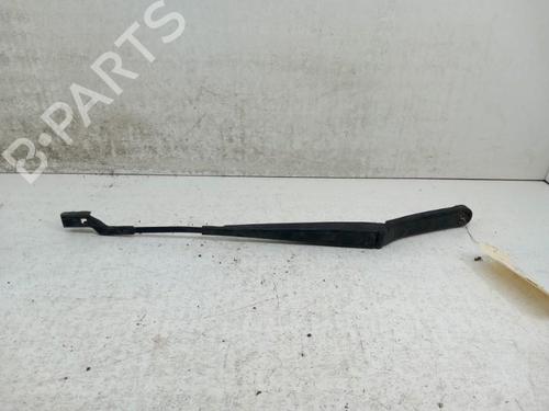Used Front windshield wiper arm VW GOLF VII (5G1, BQ1, BE1, BE2) 1.2 TSI (105 hp) 28740888