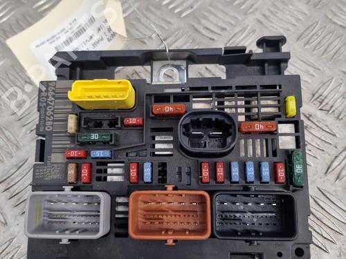 Used Fuse box PEUGEOT 308 I (4A_, 4C_) 1.6 HDi (109 hp) 28745690