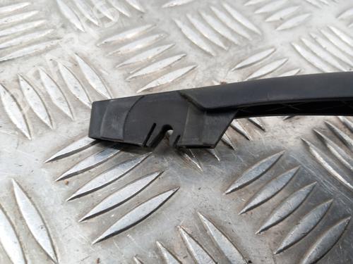 rear-windshield-wiper-arm-renault-clio-iii-br01-cr01-2005-2006-2007-2008-2009-2010-2011-2012-2013-2014-29205664 main image