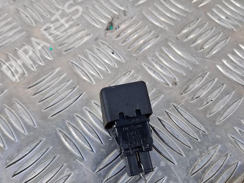 Used Warning switch Warning switch NISSAN MICRA III (K12) 1.5 dCi (86 hp) 28745019 28745019