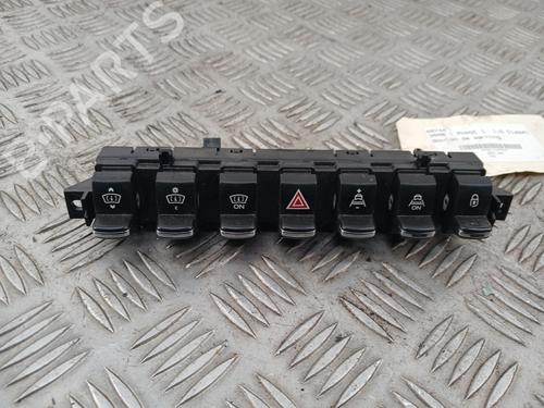 Warnblinkschalter für Warnblinkschalter PEUGEOT 3008 I MPV (0U_) 1.6 HDi (114 hp) 33887990 33887990