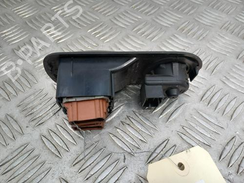 Left front window switch RENAULT MASTER II Platform/Chassis (ED/HD/UD) 2.5 dCi 120 (ED0M, ED0U, ED0W, ED4M, ED8M, ED8W, HD0M,... | BP36558348I27 - Image 4