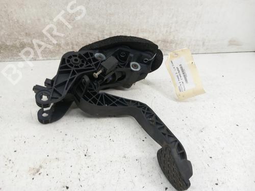 Used Clutch pedal FORD FIESTA VI (CB1, CCN) 1.6 TDCi (95 hp) 28743182