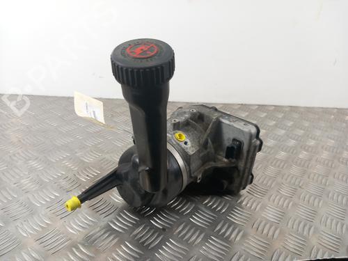 Used Steering pump PEUGEOT 308 I (4A_, 4C_) 1.4 16V (95 hp) 28734987