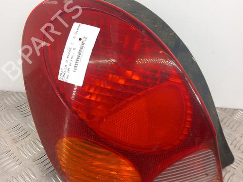Used Left taillight Left taillight TOYOTA COROLLA Compact (_E10_) 2.0 D (CE100_, CE100R) (72 hp) 28744760 28744760