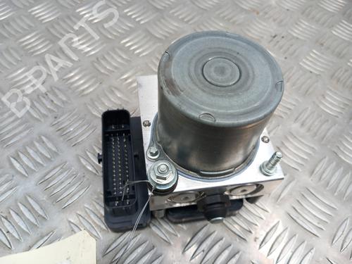 Used ABS pump ABS pump MERCEDES-BENZ A-CLASS (W177) A 220 d (177.014) (190 hp) 28737028 28737028