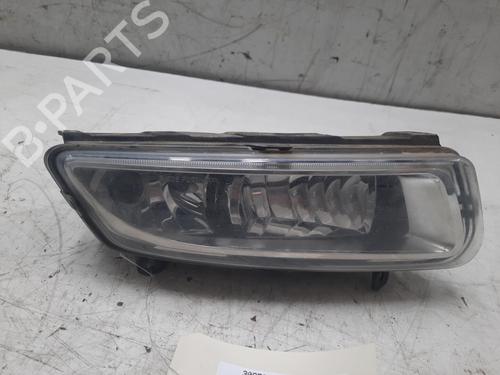 Used Right front fog light Right front fog light 28760192 28760192