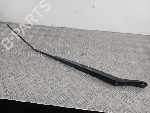 front-windshield-wiper-arm-renault-laguna-iii-bt01-2007-2008-2009-2010-2011-2012-2013-2014-2015-31377003 main image