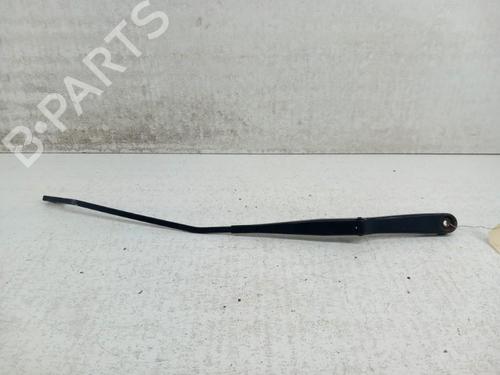 Used Front windshield wiper arm SEAT IBIZA III (6L1) 1.4 16V (75 hp) 28746565