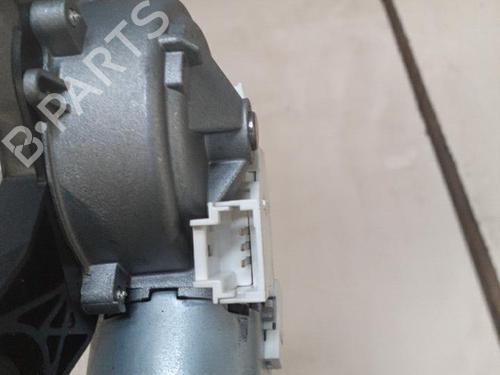 Ruitenwissermotor achter RENAULT CLIO III Grandtour (KR0/1_) 1.5 dCi (KR0G) (68 hp) 28754270