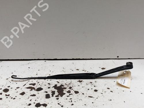 Used Front windshield wiper arm HYUNDAI SONATA V (NF) 2.4 (162 hp) 28766805