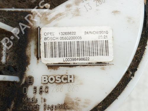 Used Fuel pump OPEL MERIVA B MPV (S10) 1.4 (75) (120 hp) 28750682