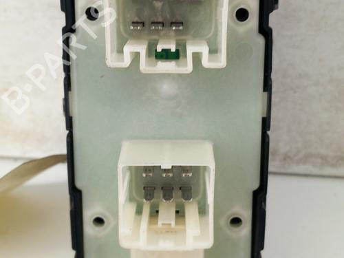 Switch DODGE CALIBER 2.0 CRD | BP28761963I30 