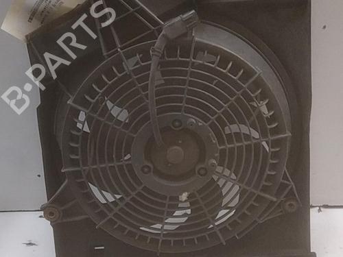 Used Radiator fan HYUNDAI SANTA FÉ I (SM) 2.0 CRDi 4x4 (125 hp) 28778307
