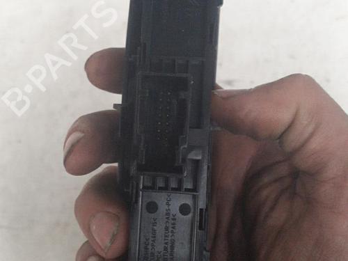 Used Warning switch PEUGEOT 308 I (4A_, 4C_) 1.6 HDi (109 hp) 28772593