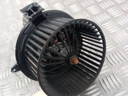 Heater blower motor CITROËN C3 II (SC_) 1.2 VTi 82 | BP28735617M62 