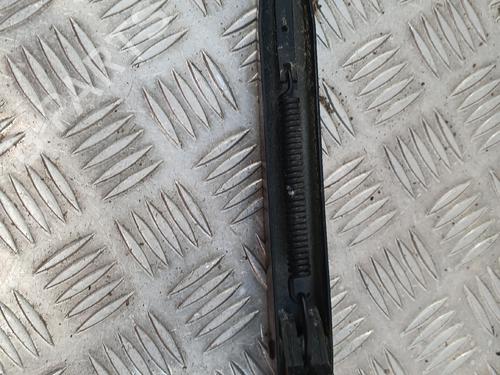Used Front windshield wiper arm Front windshield wiper arm NISSAN TERRANO II (R20) 2.7 TDi 4WD (125 hp) 34559084 34559084