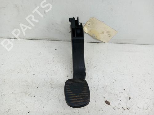 Used Clutch pedal LANCIA YPSILON (843_) 1.2 (843.AXL1A) (69 hp) 28743111