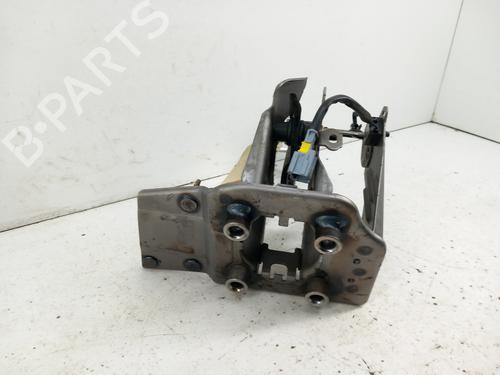 Used Break pedal Break pedal PEUGEOT 1007 (KM_) 1.4 HDi (68 hp) 28737452 28737452