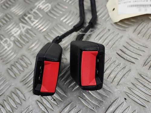 Boucle de ceinture de sécurité VW GOLF IV (1J1) 1.6 16V (105 hp) 29610261