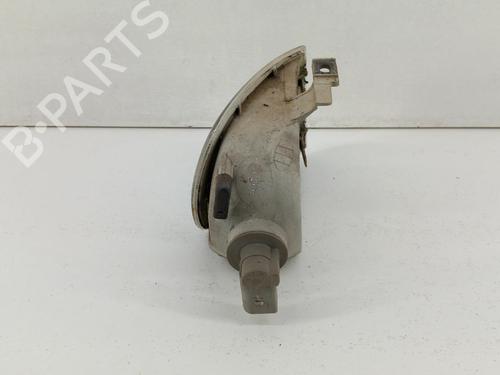 Used Left front indicator VW POLO III (6N1) 60 1.4 (60 hp) 28788708