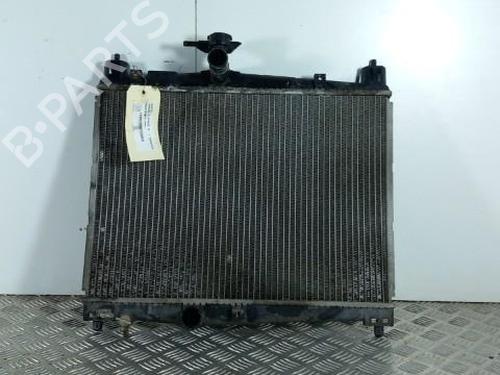 Used Water radiator Water radiator TOYOTA YARIS (_P1_) 1.0 (SCP10_, SCP10R) (65 hp) 28768915 28768915