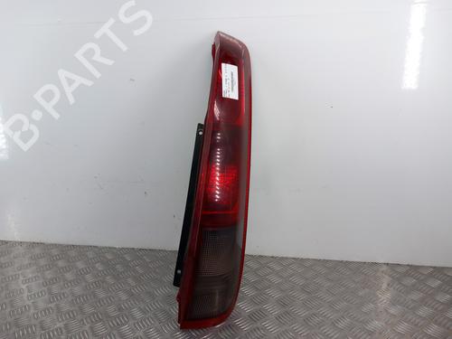 Used Right taillight NISSAN X-TRAIL I (T30) 2.2 dCi 4x4 (136 hp) 29200391
