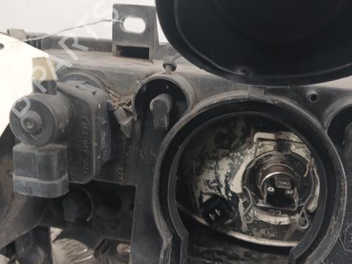 Used Right headlight Right headlight RENAULT MASTER II Platform/Chassis (ED/HD/UD) 2.2 dCI 90 (ED0G, ED0N, HD0G, HD0N, HD1G, HD1N, UD0G,... (90 hp) 32783247 32783247