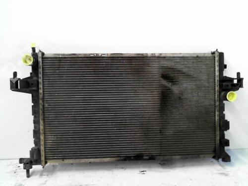 Used Water radiator Water radiator OPEL CORSA C (X01) 1.3 CDTI (F08, F68) (70 hp) 28755055 28755055