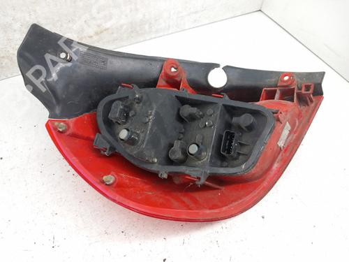 Right taillight RENAULT CLIO III (BR0/1, CR0/1) 1.5 dCi (BR17, CR17) | BP28734309C35 