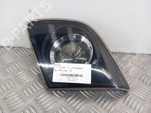 Używane Lampa tylna klapy bagażnika prawa MAZDA 3 (BK) 2.0 MZR-CD (BK14) (143 hp) 30881440