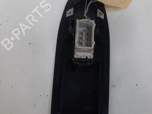 Used Right front window switch Right front window switch PEUGEOT 208 I (CA_, CC_) 1.4 HDi (68 hp) 28770168 28770168