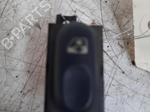 Used Right front window switch RENAULT ESPACE III (JE0_) 2.2 12V TD (JE0E, JE0H, JE0P) (113 hp) 28763833