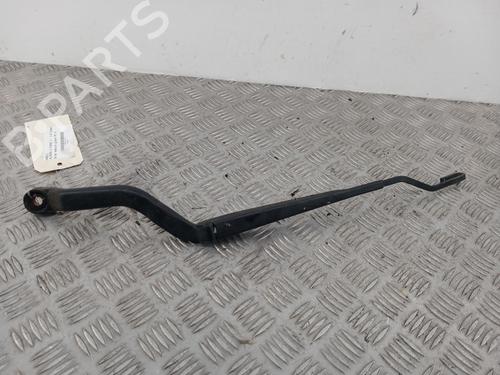 Used Front windshield wiper arm NISSAN ALMERA II Hatchback (N16) 1.8 (114 hp) 32029682