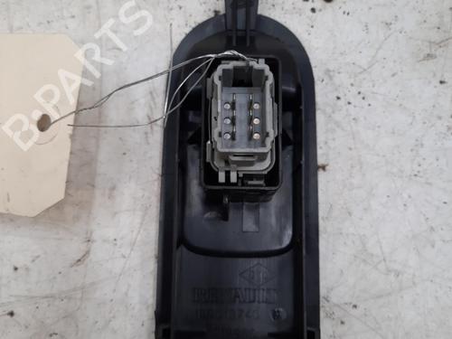 Right front window switch RENAULT SCÉNIC II (JM0/1_) 1.5 dCi (JM02, JM13) | BP28786582I26