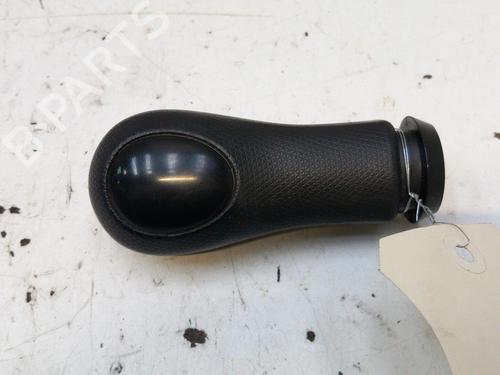 Used Shift knob Shift knob NISSAN MICRA III (K12) 1.2 16V (65 hp) 28794159 28794159
