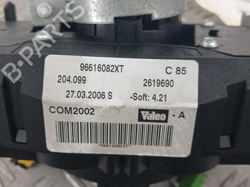 Used Steering column stalk Steering column stalk PEUGEOT 1007 (KM_) 1.4 HDi (68 hp) 31988393 31988393