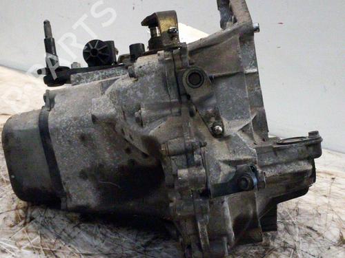 Used Gearbox PEUGEOT 206 Hatchback (2A/C) 1.4 i (75 hp) 28767359